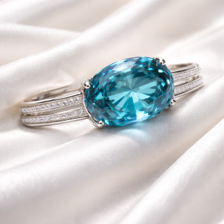 Dorzore Silver me Gurë Blu – Elegancë që Reflekton Dritën